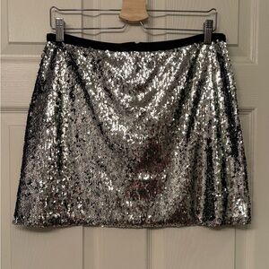 TOPSHOP Silver Sequin Mini Skirt